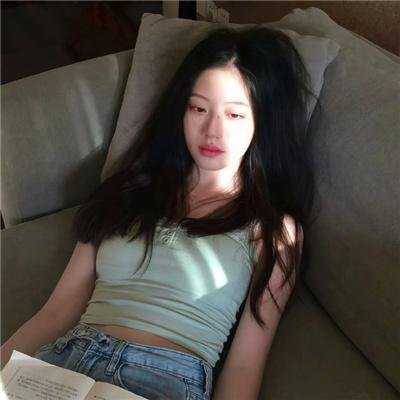 药屋少女的呢喃